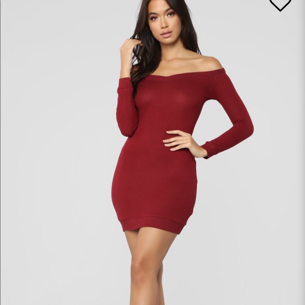 Free Fallin' Off Shoulder Dress - Burgundy